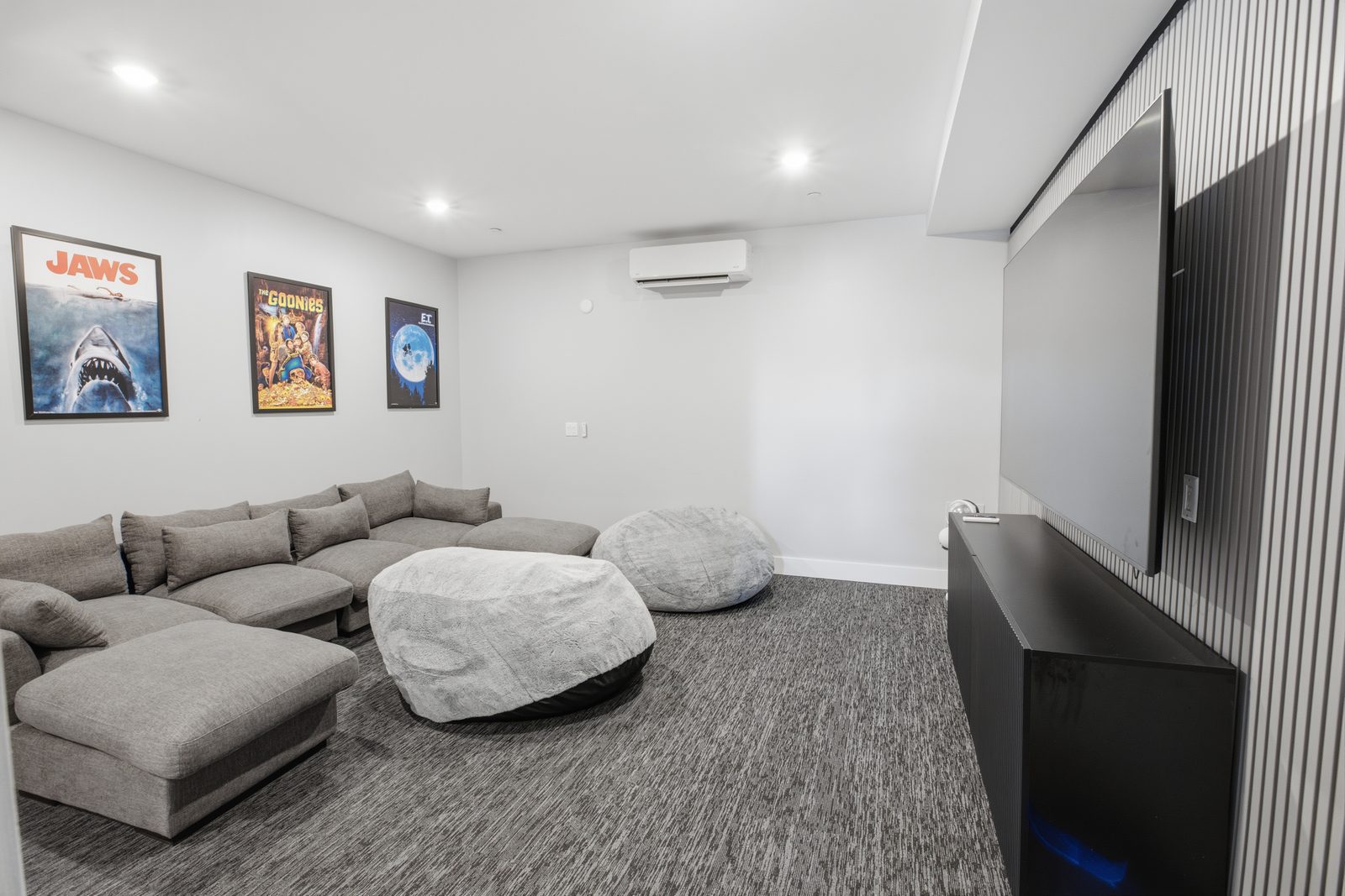 Shared space in The Charlesgate Penthouse's building
